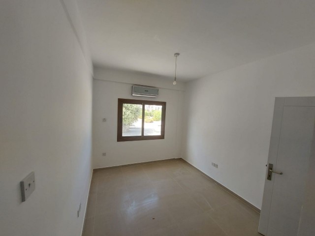 GROUND FLOOR FLAT WITH POOL FOR SALE IN ESENTEPE