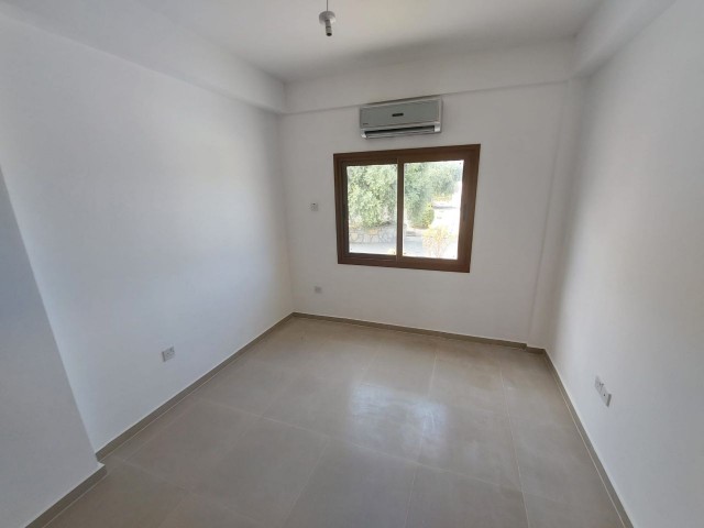 GROUND FLOOR FLAT WITH POOL FOR SALE IN ESENTEPE