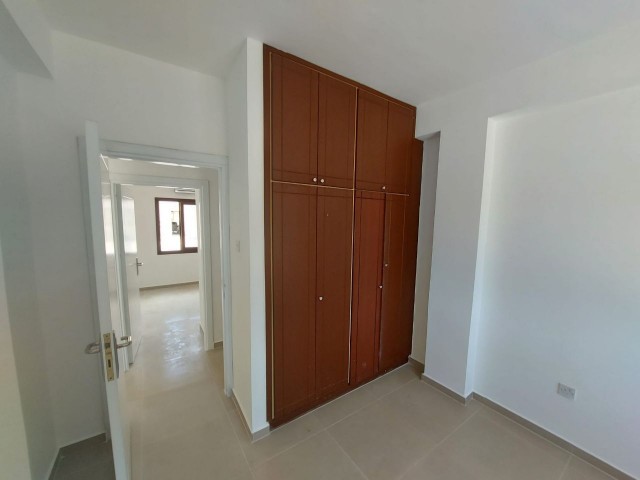 GROUND FLOOR FLAT WITH POOL FOR SALE IN ESENTEPE