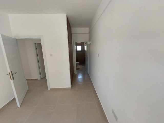 GROUND FLOOR FLAT WITH POOL FOR SALE IN ESENTEPE