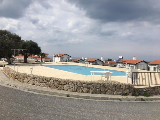 VILLA ON SITE WITH POOL FOR SALE IN ESENTEPE