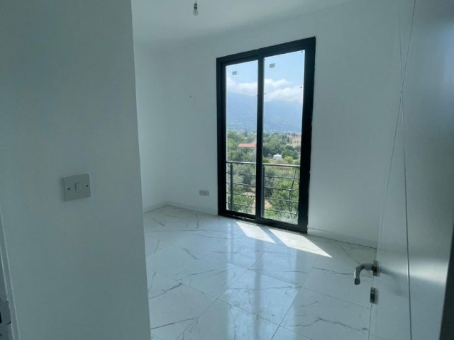 2+1 FLAT FOR RENT IN ALSANCAK, KYRENIA