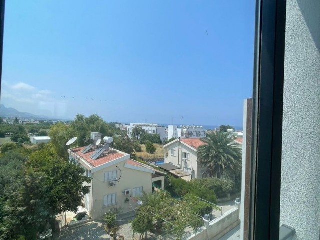 2+1 FLAT FOR RENT IN ALSANCAK, KYRENIA