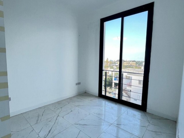 1+1 FLAT FOR SALE IN ALSANCAK NEAR THE MAIN ROAD