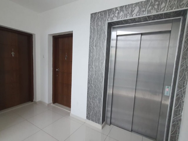 GİRNE MERKEZ'DE KİRALIK 1+1 DAİRE 