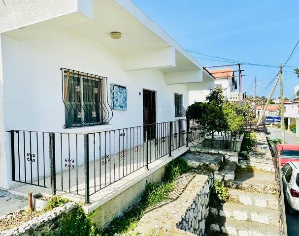 3+1 DETACHED HOUSE FOR SALE IN GİRNE KARŞIYAKA