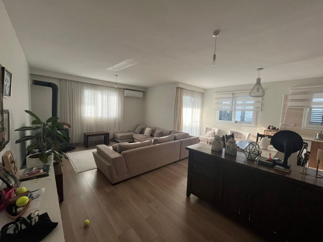 3+1 FLAT FOR SALE IN GIRNE ZEYTİNLİK