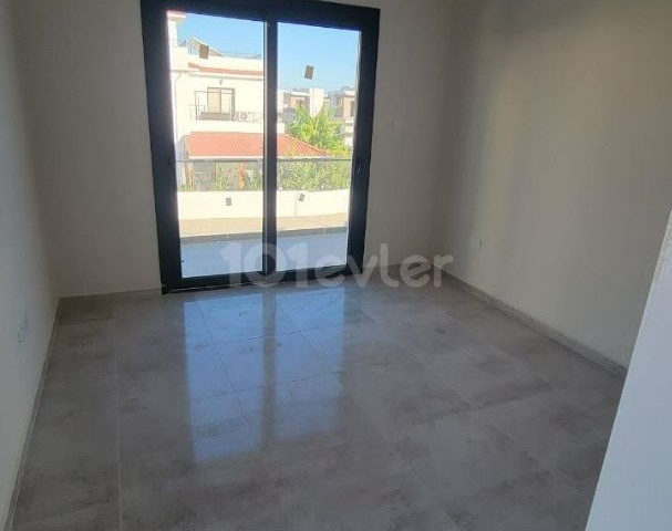 Iskele Hazır 3+1 Villa Denize 900 metre mesafede 