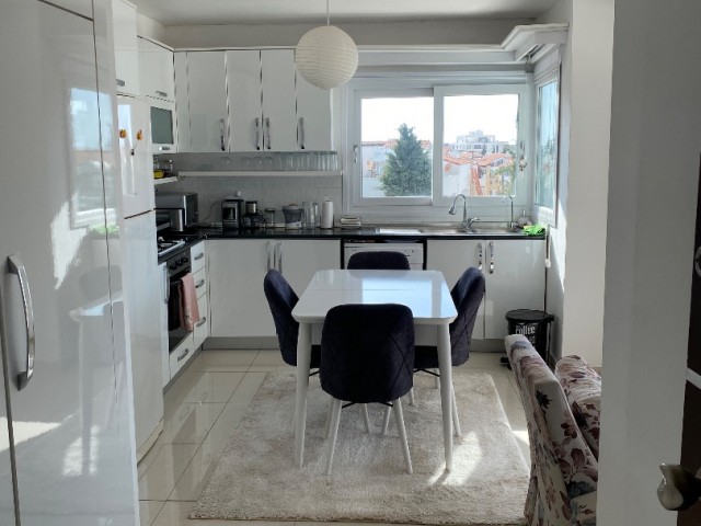 SEA VIEW FULLY FURNISHED 3+1 FLAT FOR SALE IN KYRENIA CENTER