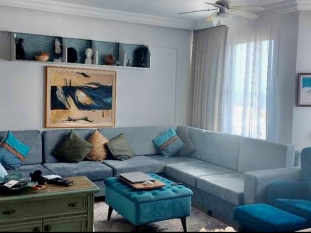 3+1 FLAT FOR SALE IN KYRENIA CENTER