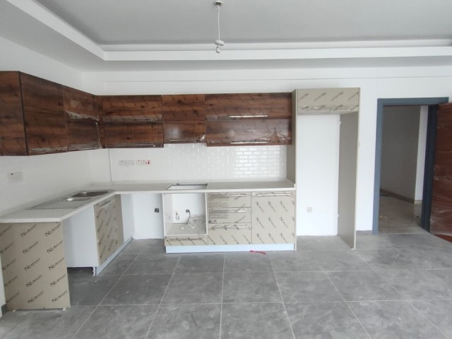 2+1 FLAT FOR SALE IN KYRENIA CENTER