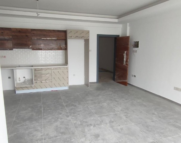 2+1 FLAT FOR SALE IN KYRENIA CENTER