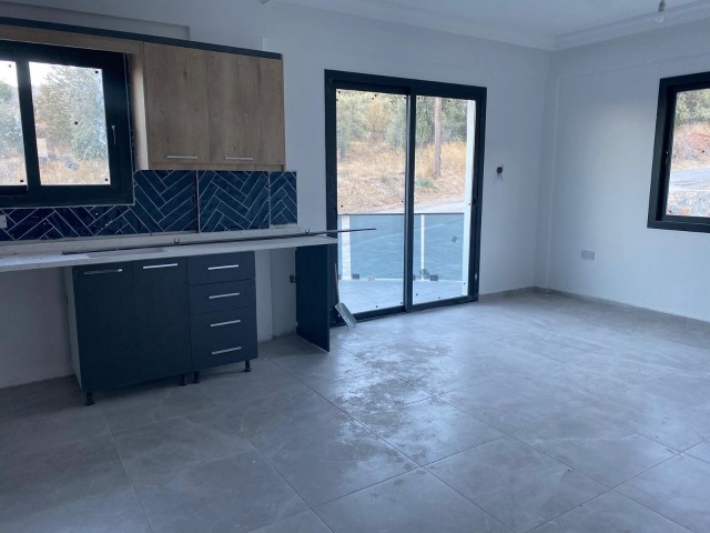 GIRNE ALSANCAK 3+1 GARDEN FLOOR AMAZING FLAT FOR SALE