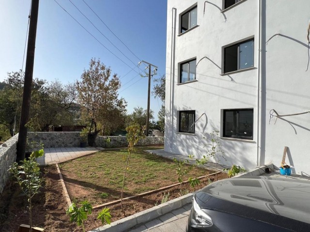 GIRNE ALSANCAK 3+1 GARTENETAGE FANTASTISCHE WOHNUNG ZU VERKAUFEN