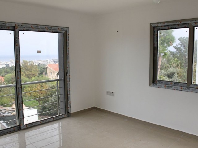 Ciklos'ta 3 Katlı İkiz Villa