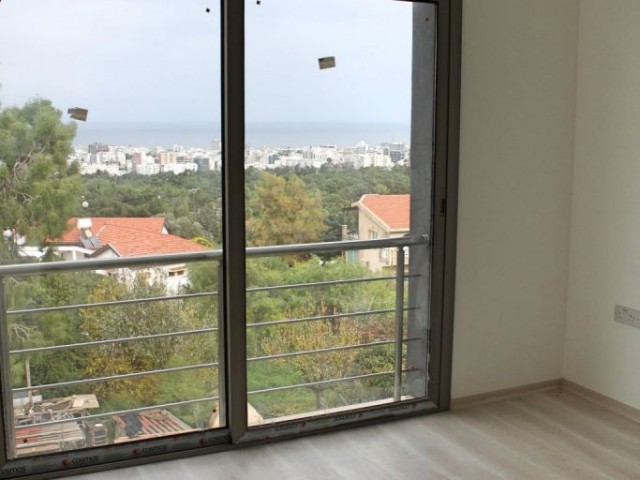 Ciklos'ta 3 Katlı İkiz Villa