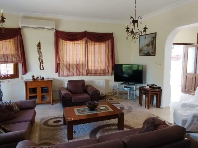 4 + 2 kiralık villa 