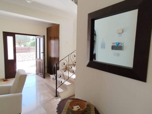 4+2 VILLA FOR RENT IN ESENTEPE