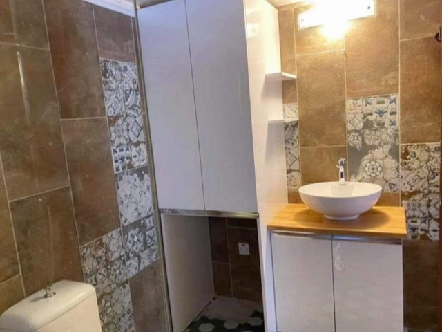 Yenibogazicinde 3+1 kiralık ev 