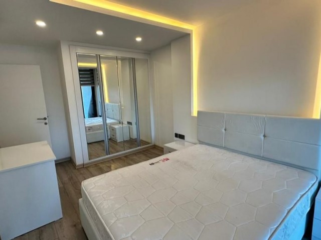 Flat To Rent in Zeytinlik, Kyrenia