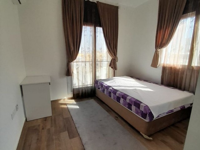 MAGUSA KARAKOL'DA 2+1 SATILIK EŞYALI DAİRE