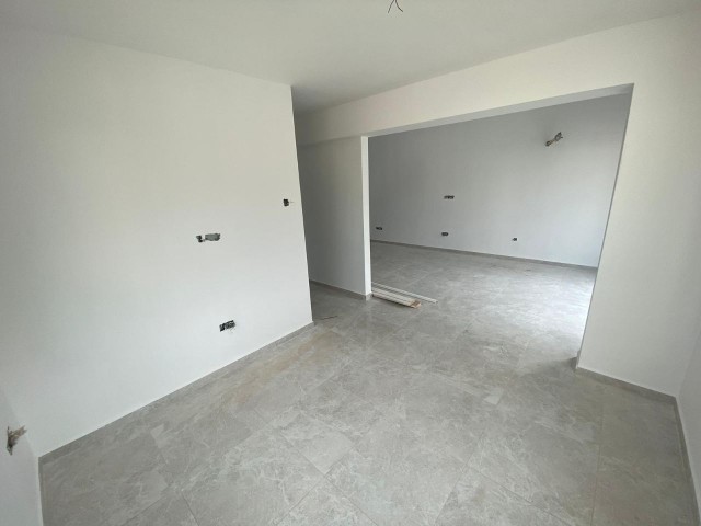 1+1 DUPLEX-WOHNUNG IN EINEM NEUEN STANDORT IN ALSANCAK