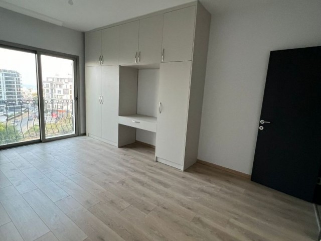 NİL BURAK RESIDENCE 3+1 WOHNUNGEN MIT BERG- UND MEERBLICK