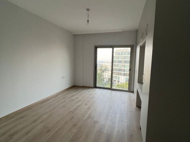 NİL BURAK RESIDENCE 3+1 WOHNUNGEN MIT BERG- UND MEERBLICK