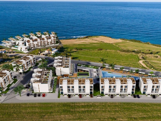 FLATS AND VILLAS VERY CLOSE TO THE SEA IN TATLISU