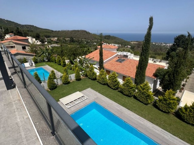 KARMİDE 3+1 VILLA FOR RENT WITH NATURE AND SEA VIEW/POOL