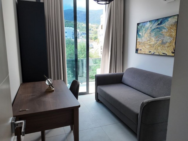 3+1 FULLY FURNISHED PENTHOUSE ON THE SITE IN GIRNE ALSANCAK