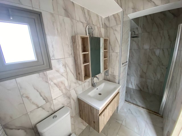 KARAOĞLANOĞLU TRIPLEX 3+1 PRIVATVILLA MIT MEERBLICK