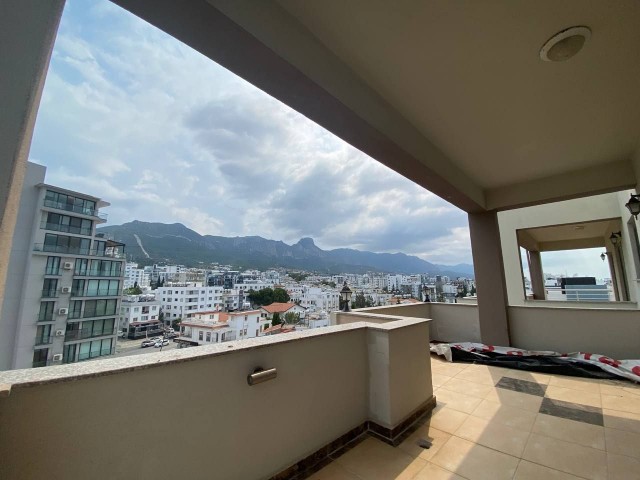 2+1 PENTHOUSE WITH SEA VIEW IN A PERFECT LOCATION IN KYRENIA CENTER