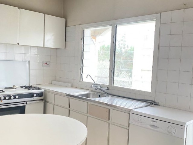 Flat For Sale in Küçük Kaymaklı, Nicosia