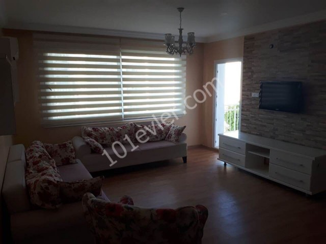 Flat To Rent in Girne Merkez, Kyrenia