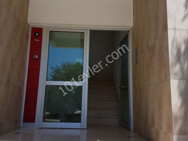 Flat For Sale in Girne Merkez, Kyrenia