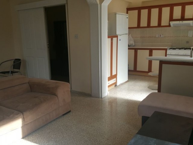 Flat To Rent in Girne Merkez, Kyrenia