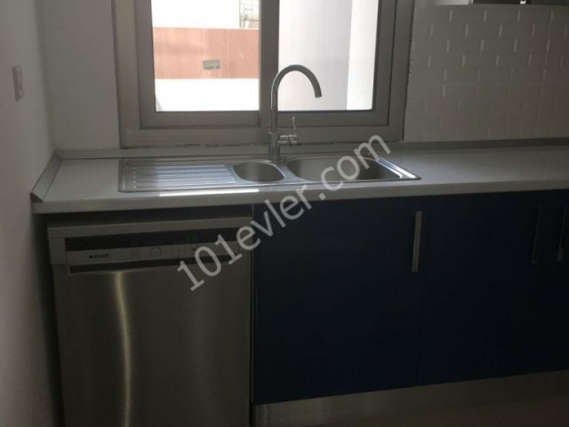 Flat To Rent in Girne Merkez, Kyrenia