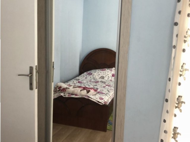 GIRNE LIMAN MEVKİİNDE 3+1 ÇOK BAKIMLI EŞYALI DAİRE