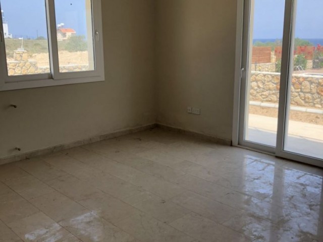 Villa To Rent in Karşıyaka, Kyrenia