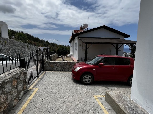 2 Schlafzimmer Bungalow in Esentepe mit Meerblick