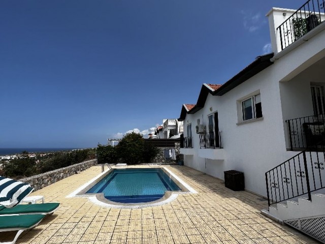 2 Schlafzimmer Bungalow in Esentepe mit Meerblick