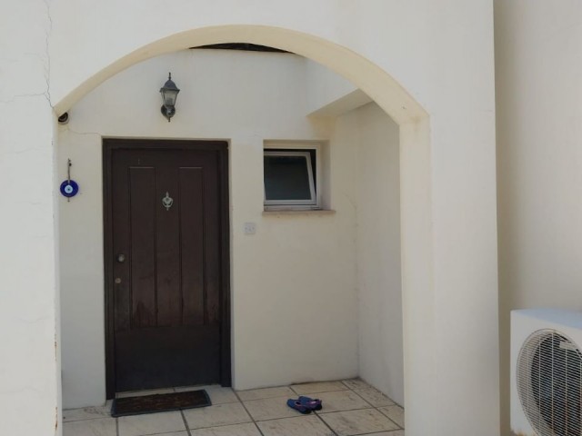 2 Bedroom Loft Style Apartment 200 metres away from the sea!