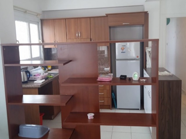 Kyrenia Alsancak. 3+1 flat, 2 bathrooms, within the complex. 1 floor.