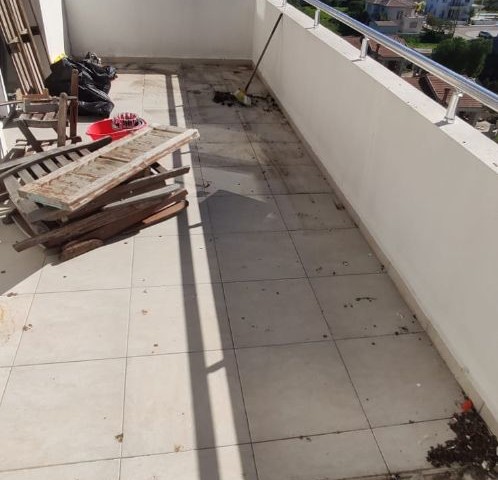 YENİBOĞAZİÇİ'nde SATILIK 2+1 PENTHOUSE