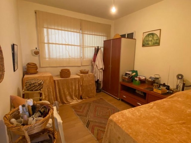 5+1 flat for sale in Kyrenia Old Port