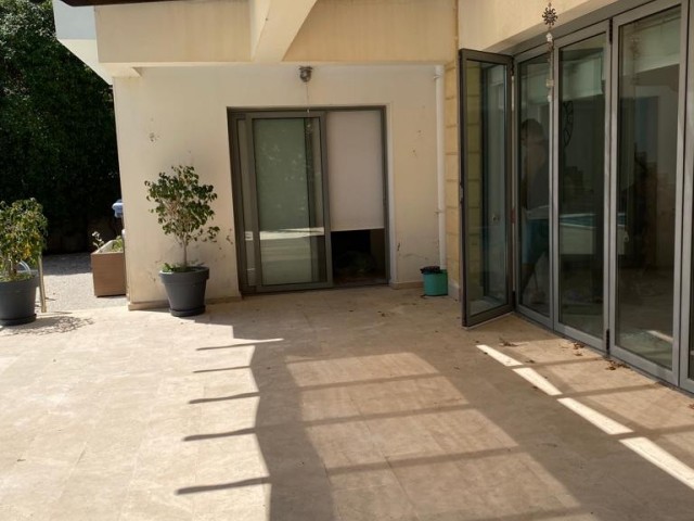 3+1 villa for sale in Alsancak