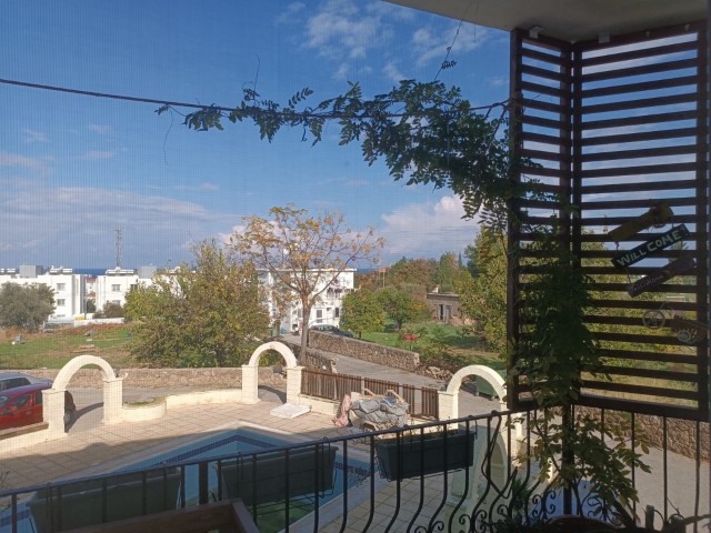 3+1 flat for sale in Kyrenia Lapta region