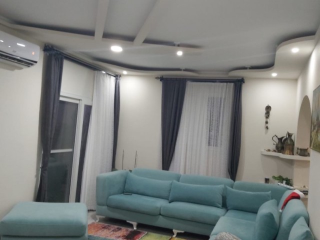 3+1 flat for sale in Kyrenia Lapta region