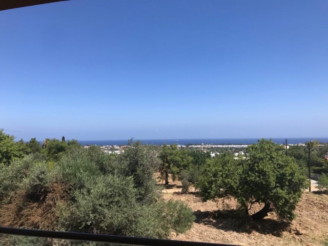 2+1 Wohnung mit Meerblick zum Verkauf in Kyrenia Ozanköy